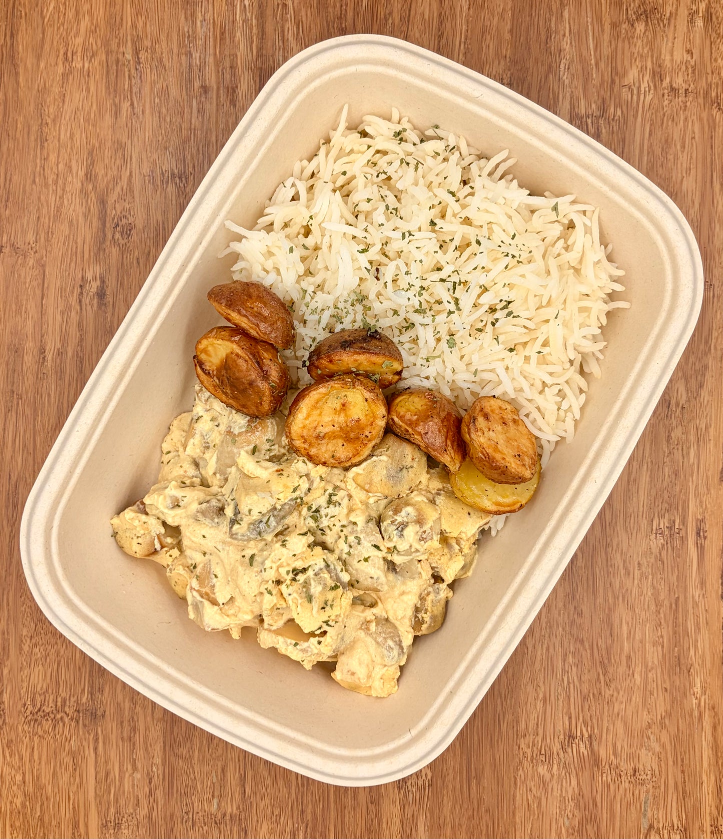 Mushrooms' Stroganoff with garlic potatoes